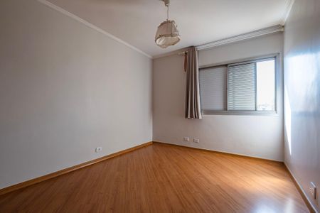 Apartamento para alugar com 114m², 3 quartos e sem vaga Apartamento para alugar com 114m², 3 quartos e sem vagaQuarto 2