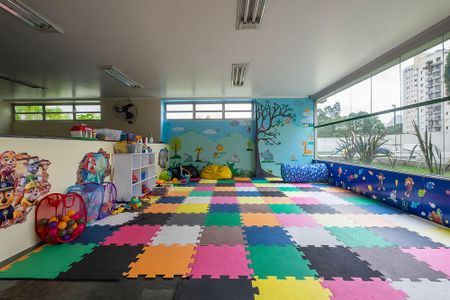 Apartamento para alugar com 114m², 3 quartos e sem vaga Apartamento para alugar com 114m², 3 quartos e sem vagaBrinquedoteca