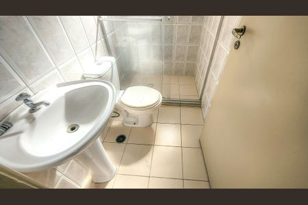 Apartamento para alugar com 59m², 2 quartos e 2 vagas Apartamento para alugar com 59m², 2 quartos e 2 vagasBanheiro