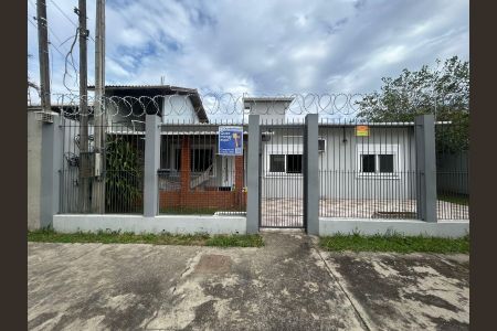 Casa à venda com 132m², 4 quartos e 2 vagas Casa à venda com 132m², 4 quartos e 2 vagasPlaca