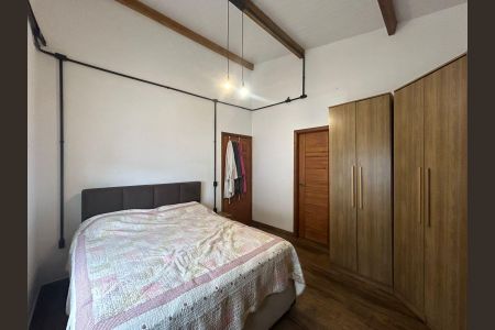 Casa à venda com 132m², 4 quartos e 2 vagas Casa à venda com 132m², 4 quartos e 2 vagasSuite