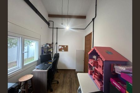 Casa à venda com 132m², 4 quartos e 2 vagas Casa à venda com 132m², 4 quartos e 2 vagasQuarto 2