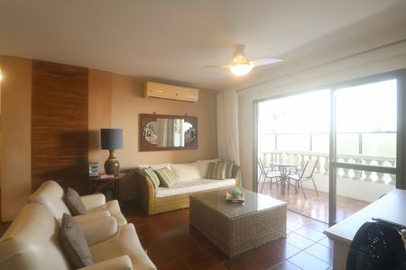 Apartamento para alugar com 120m², 4 quartos e 1 vaga Apartamento para alugar com 120m², 4 quartos e 1 vagaSala