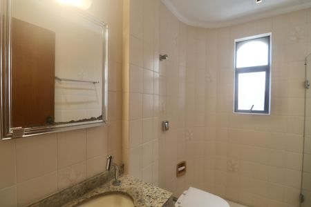 Apartamento para alugar com 120m², 4 quartos e 1 vaga Apartamento para alugar com 120m², 4 quartos e 1 vagaBanheiro Social 2