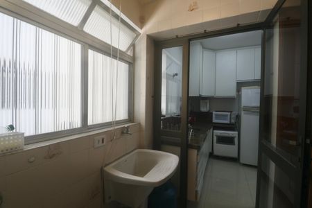 Apartamento para alugar com 120m², 4 quartos e 1 vaga Apartamento para alugar com 120m², 4 quartos e 1 vagaÁrea de Serviço