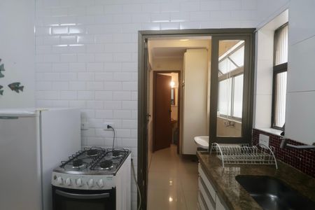 Apartamento para alugar com 120m², 4 quartos e 1 vaga Apartamento para alugar com 120m², 4 quartos e 1 vagaCozinha