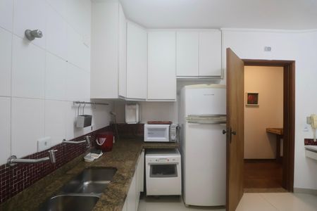 Apartamento para alugar com 120m², 4 quartos e 1 vaga Apartamento para alugar com 120m², 4 quartos e 1 vagaCozinha