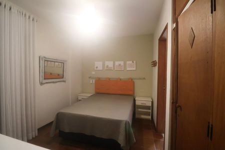 Apartamento para alugar com 120m², 4 quartos e 1 vaga Apartamento para alugar com 120m², 4 quartos e 1 vagaSuíte