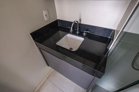 Apartamento para alugar com 48m², 2 quartos e sem vagaBanheiro