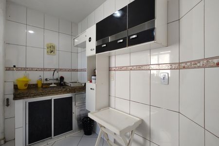 Apartamento para alugar com 50m², 2 quartos e 1 vagaCozinha - Armários