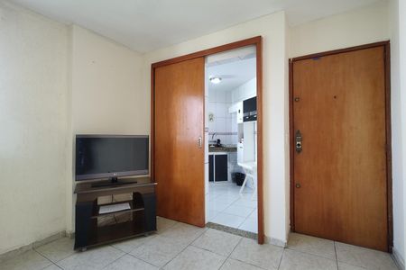 Apartamento para alugar com 50m², 2 quartos e 1 vagaSala
