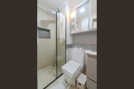 Banheiro de apartamento para alugar com 1 quarto, 24m² em Bela Vista, São Paulo