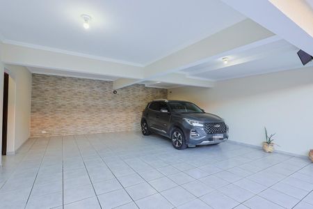 Garagem de casa à venda com 3 quartos, 281m² em Parque Assuncao, Taboão da Serra