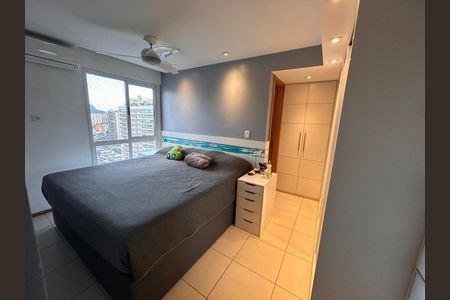 Quarto  de apartamento à venda com 2 quartos, 62m² em Barra Olímpica, Rio de Janeiro