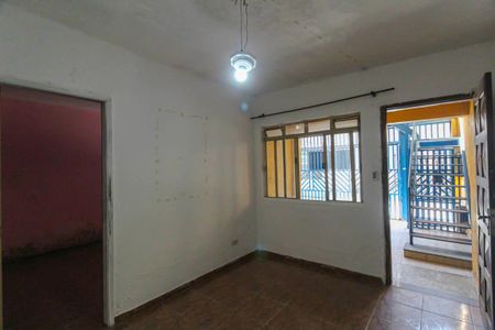 Sala de casa para alugar com 2 quartos, 219m² em Jardim Paraguacu, São Paulo