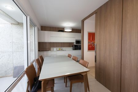 Sala de Jantar de apartamento à venda com 2 quartos, 74m² em Vila da Serra, Nova Lima