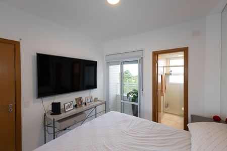Apartamento à venda com 74m², 2 quartos e 2 vagasSuíte 1