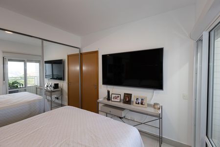 Apartamento à venda com 74m², 2 quartos e 2 vagasSuíte 1
