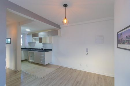 Apartamento para alugar com 45m², 2 quartos e 1 vaga Apartamento para alugar com 45m², 2 quartos e 1 vagaSala/Cozinha