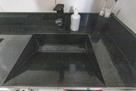 Apartamento à venda com 34m², 2 quartos e sem vaga Apartamento à venda com 34m², 2 quartos e sem vagaBanheiro