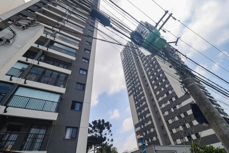 Apartamento à venda com 44m², 2 quartos e 1 vaga Apartamento à venda com 44m², 2 quartos e 1 vagaFachada
