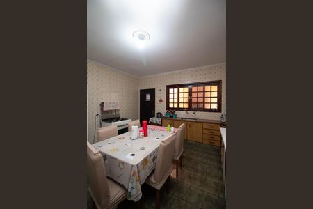 Casa para alugar com 128m², 3 quartos e 3 vagasCozinha - Armários