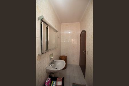 Casa para alugar com 128m², 3 quartos e 3 vagasBanheiro 1