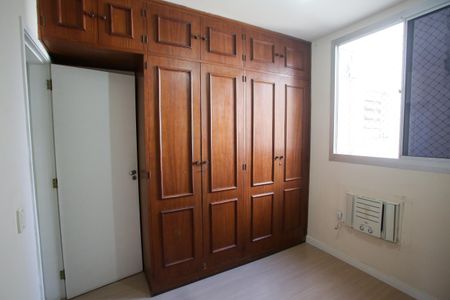 Apartamento à venda com 62m², 3 quartos e 1 vagaQuarto 2