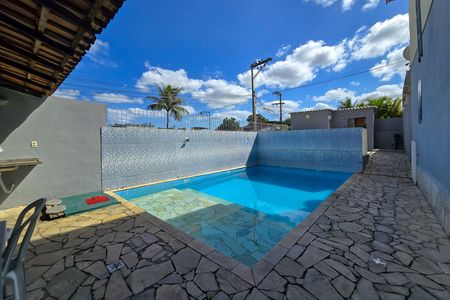 Apartamento para alugar com 55m², 2 quartos e 1 vaga Apartamento para alugar com 55m², 2 quartos e 1 vagaÁrea comum - Piscina