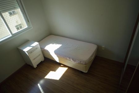 Apartamento à venda com 80m², 2 quartos e 2 vagasQuarto 2 