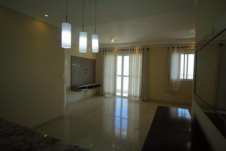 Apartamento à venda com 80m², 2 quartos e 2 vagasSala 