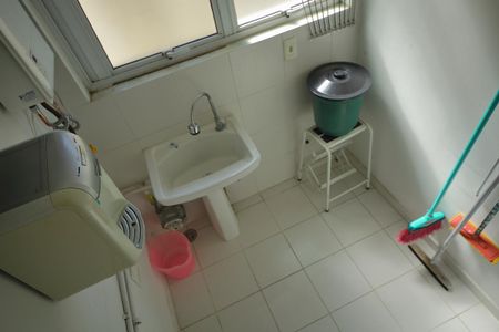 Apartamento à venda com 80m², 2 quartos e 2 vagasÁrea serviço 