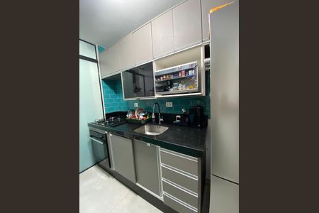Apartamento à venda com 63m², 2 quartos e 1 vaga Apartamento à venda com 63m², 2 quartos e 1 vagaCozinha