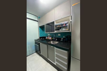Apartamento à venda com 63m², 2 quartos e 1 vaga Apartamento à venda com 63m², 2 quartos e 1 vagaCozinha