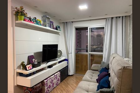 Apartamento à venda com 63m², 2 quartos e 1 vaga Apartamento à venda com 63m², 2 quartos e 1 vagaSala