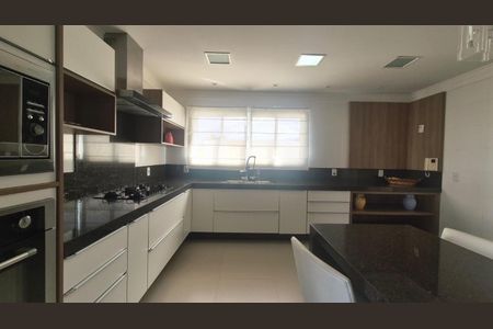 Casa de condomínio à venda com 404m², 3 quartos e 6 vagasFoto 22
