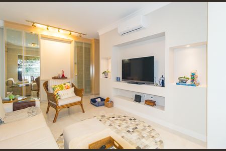Apartamento à venda com 86m², 3 quartos e 1 vaga Apartamento à venda com 86m², 3 quartos e 1 vagaSala