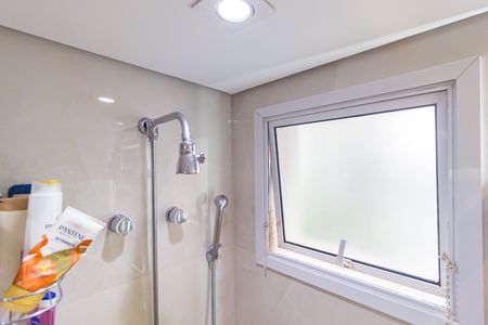 Apartamento à venda com 86m², 3 quartos e 1 vaga Apartamento à venda com 86m², 3 quartos e 1 vagaDetalhe Banheiro - Suíte 2