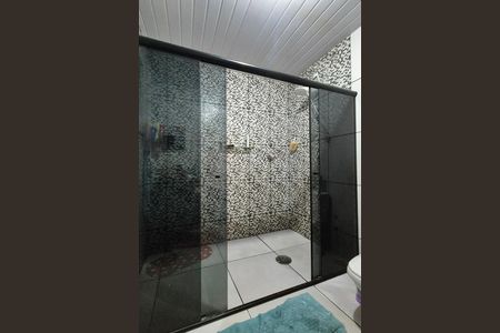 Casa à venda com 350m², 3 quartos e 4 vagas Casa à venda com 350m², 3 quartos e 4 vagasBanheiro