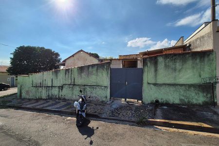 Casa à venda com 350m², 3 quartos e 4 vagas Casa à venda com 350m², 3 quartos e 4 vagasFachada do Prédio