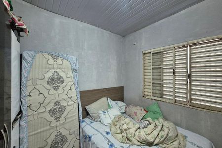 Casa à venda com 350m², 3 quartos e 4 vagas Casa à venda com 350m², 3 quartos e 4 vagasQuarto 2