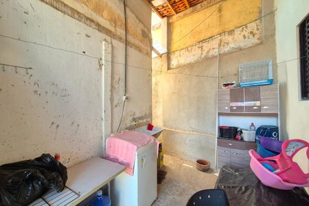 Casa à venda com 350m², 3 quartos e 4 vagas Casa à venda com 350m², 3 quartos e 4 vagasÁrea de Serviço