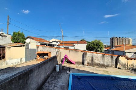 Casa à venda com 350m², 3 quartos e 4 vagas Casa à venda com 350m², 3 quartos e 4 vagasVista do Quarto 2