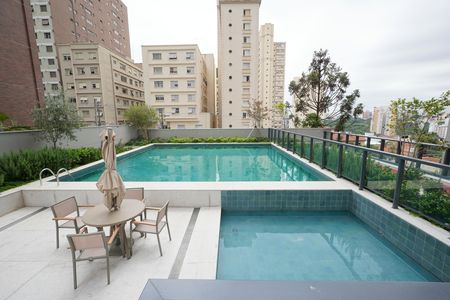 Apartamento à venda com 37m², 1 quarto e 1 vagaPiscina
