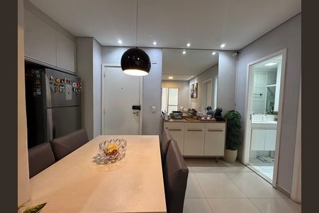 Apartamento à venda com 35m², 1 quarto e 1 vaga Apartamento à venda com 35m², 1 quarto e 1 vagaSala