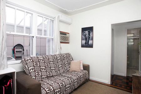 Sala de Estar de apartamento à venda com 1 quarto, 41m² em Menino Deus, Porto Alegre
