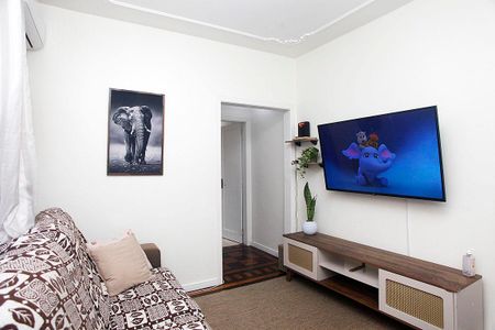Sala de Estar de apartamento à venda com 1 quarto, 41m² em Menino Deus, Porto Alegre