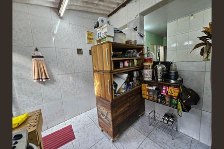 Casa à venda com 70m², 3 quartos e 2 vagasCozinha