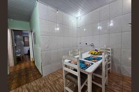 Casa à venda com 70m², 3 quartos e 2 vagasCozinha