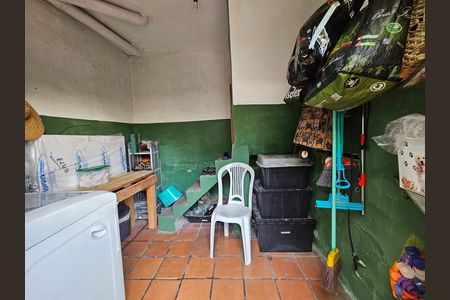 Casa à venda com 70m², 3 quartos e 2 vagasÁrea de Serviço